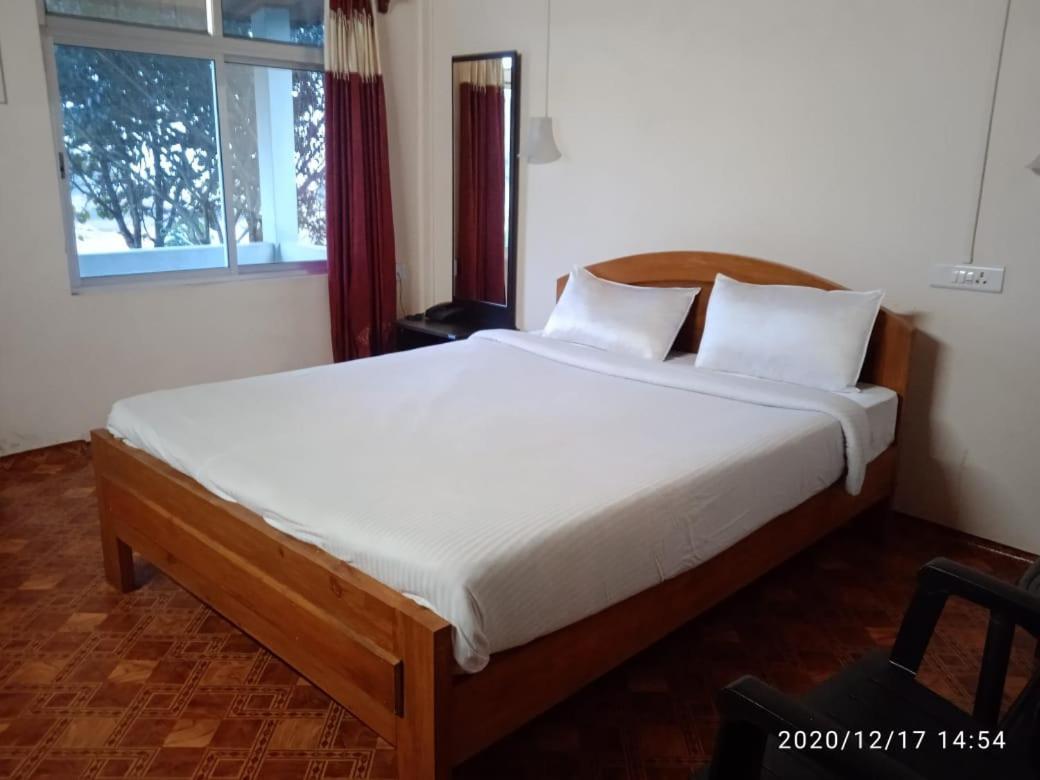Abode Me Me Ai Haven Hotel Черапунджи Екстериор снимка
