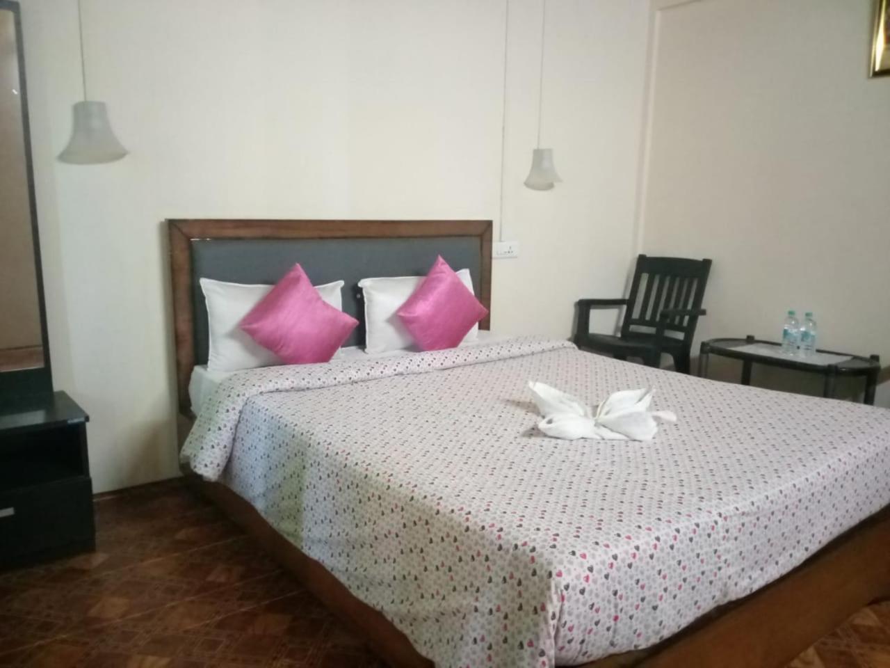 Abode Me Me Ai Haven Hotel Черапунджи Екстериор снимка