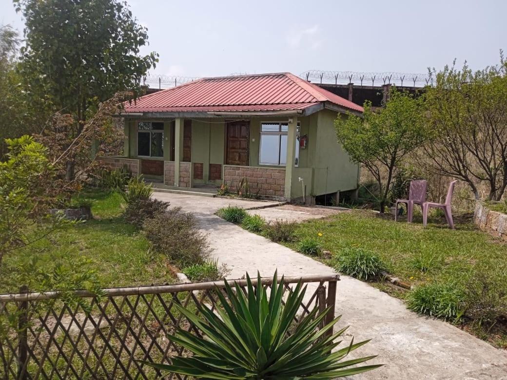 Abode Me Me Ai Haven Hotel Черапунджи Екстериор снимка